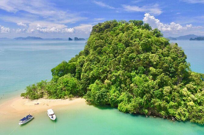 Luxury Private Motor Yacht Charter by Simba Sea Trips - Who Would Love This Tour?