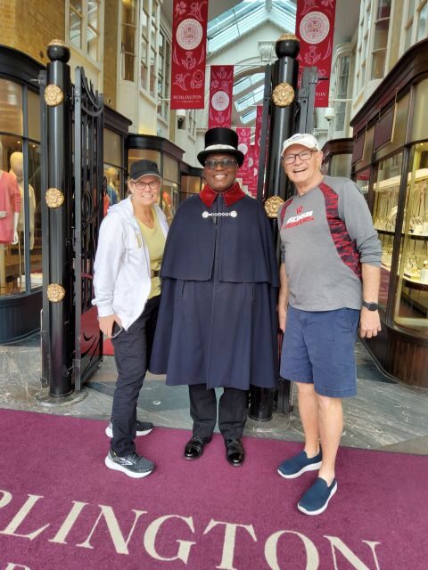 Luxury Private Tour in London with Lunch - Authenticity and Value