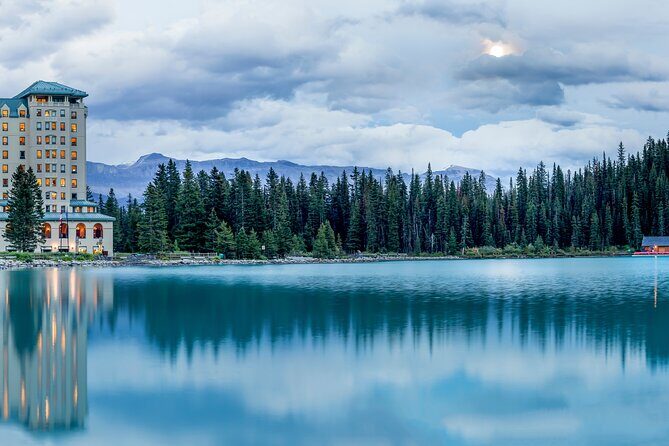 Luxury Private Tour of Lake Louise, Moraine, Peyto and Banff - Final Words