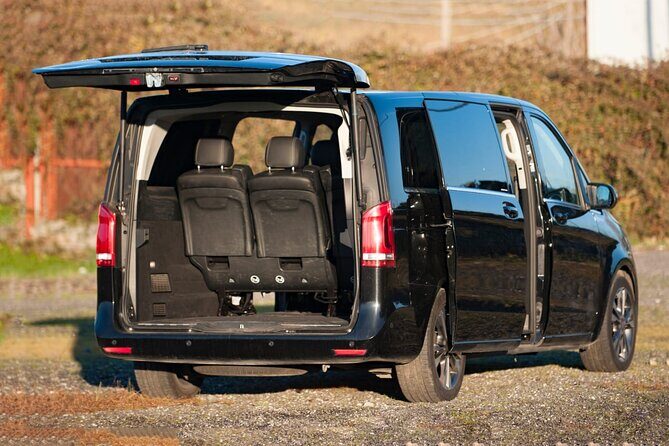 Luxury Private Transfer from Orio Al Serio Airport to Milan Center - FAQ