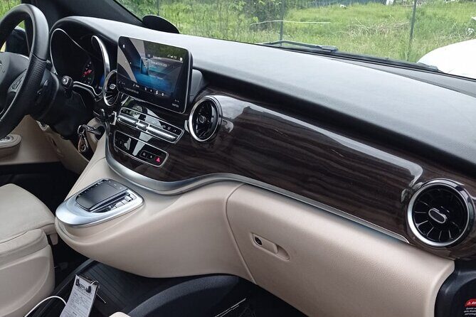 Luxury private transfer Malpensa airport to Linate airport - Quick Overview: Luxury Private Transfer from Malpensa to Linate