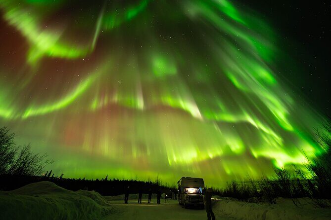 Luxury RV Small Group Aurora Chasing Tour with Photography - A Cozy Night Under the Aurora: Luxury RV Small Group Aurora Chasing Tour with Photography