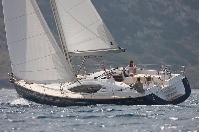 Luxury Sailing Experience Day with Champagne and Lunch or Dinner - A Luxurious Day on the Water: Sailing from Lymington with Champagne and Gourmet Food