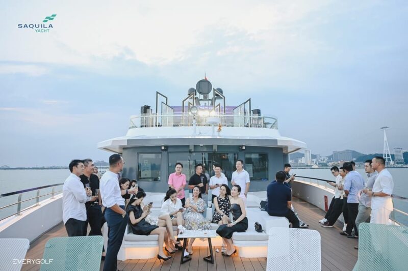 Luxury Saquila Yacht Explore Halong Bay from the Harbor - FAQ