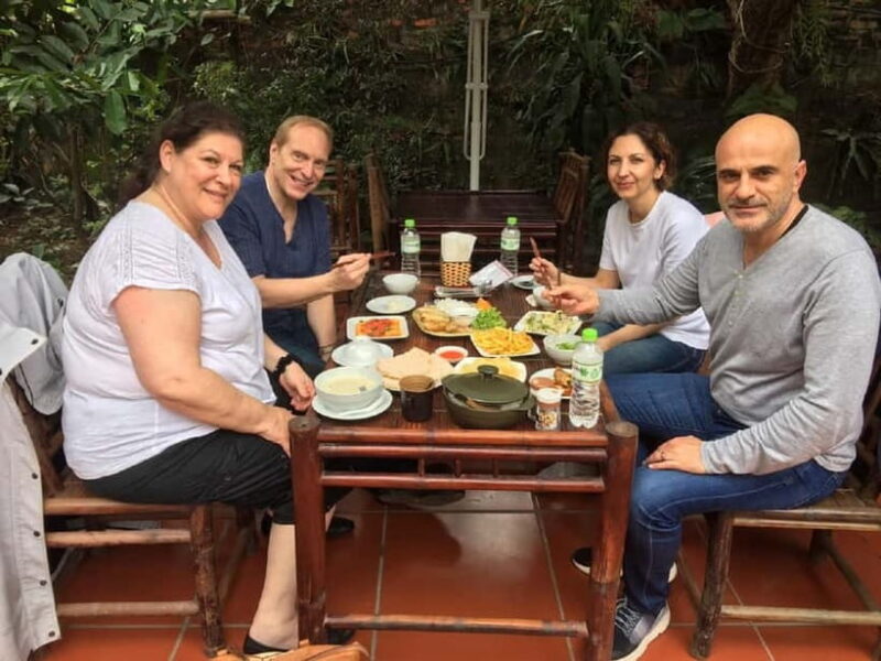 Luxury Small Group Hoa Lu - Tam Coc - Mua Cave Day Tour - What the Tour Includes and What to Consider