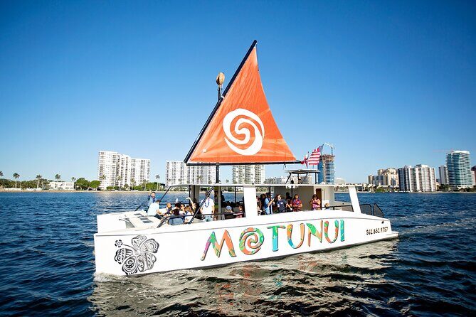 Luxury Sunset Catamaran Cruise - An Elegant Evening on the Water: The Luxury Sunset Catamaran Cruise