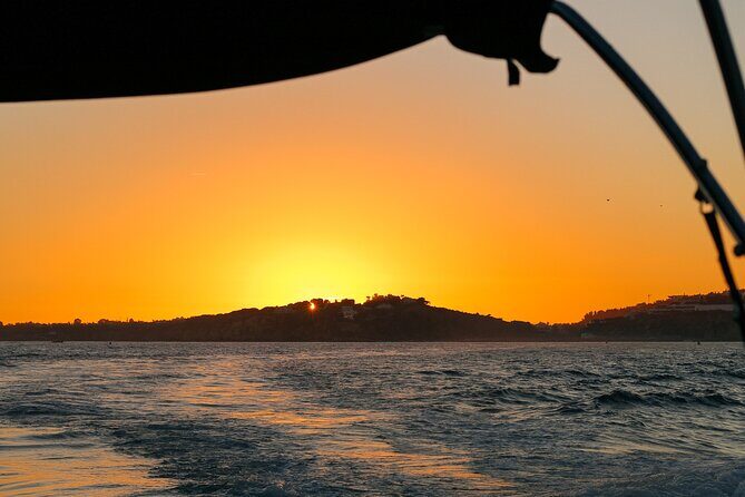 Luxury Sunset Cruise 3h - The Onboard Experience