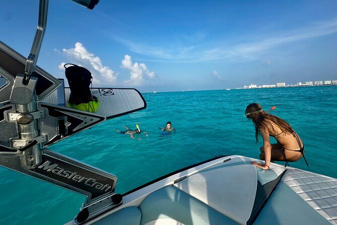 Luxury Sunset Lagoon Tour with Wine & Beer | MasterCraft Boat 2hr - In The Sum Up