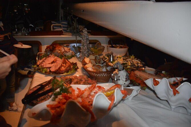 Luxury Sydney Harbour New Years Eve Fireworks Dinner Cruise2026-7 - FAQs