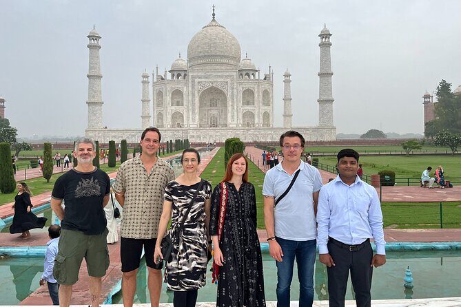 Luxury Taj Mahal Tour by Mercedes - BMW - Audi - Why This Tour Offers Excellent Value