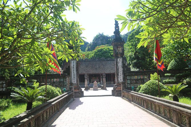 Luxury Tam Coc or Trang An-Mua Cave -Bich Dong Max 6 -8 pax/group - Key Points