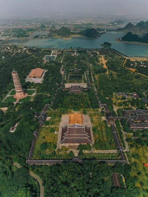 Luxury Tour Bai Dinh-Trang An-Mua Cave Limo Bus-Buffet Lunch - Key Points