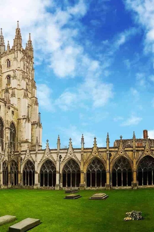 "Luxury Tour: From London to Leeds Castle & Canterbury" - FAQs