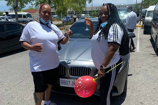 Luxury Transfer: Montego Bay Airport - Negril & Ocho Rios Resorts - The Sum Up