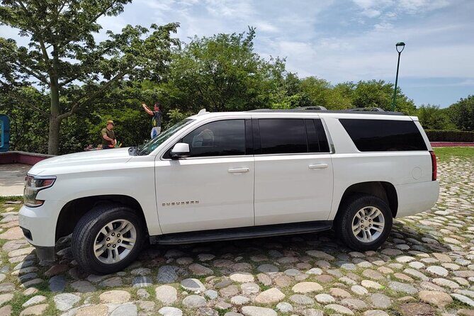 Luxury Transportation SUV Airport HUX to Bahias Hotels - FAQ