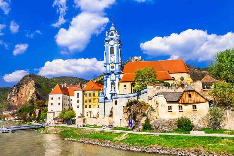 Luxury Van Tour: Salzburg, Hallstatt & More for Your Group - A Closer Look at the Salzburg, Hallstatt & More Private Tour