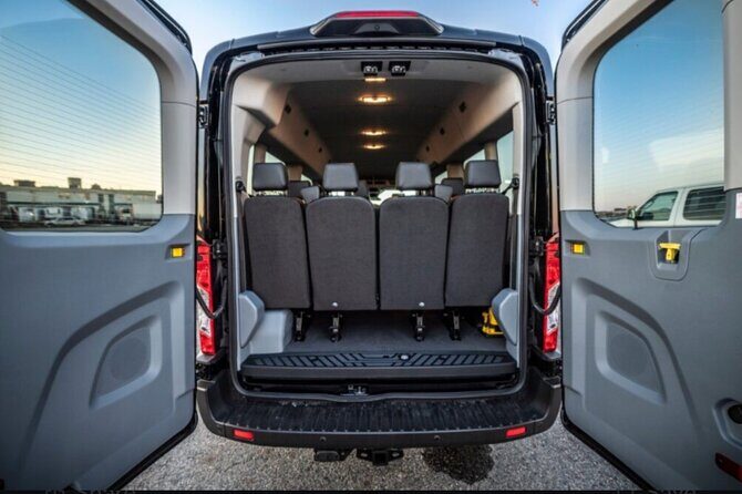 Luxury VIP Airport - Hotel pickups | St. Martin - St. Maarten - FAQs