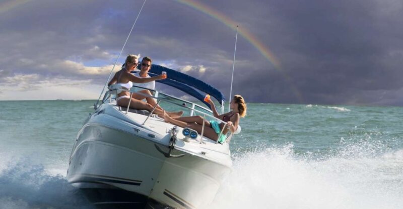 Luxury Yacht Experience on Danube in Vienna - Key Points