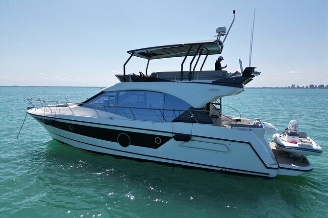 Luxury Yacht Rental in Miami Beneteau 52 for 6 People - Exploring the Details: What to Expect from the Yacht Experience