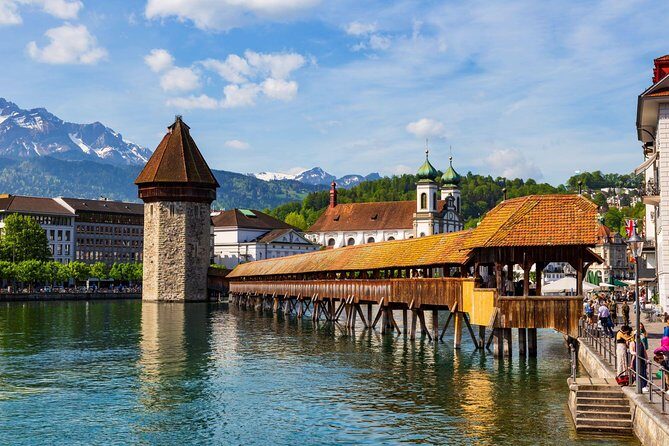 Luzern Discovery: Small Group City Walk with Lake Cruise - Key Points