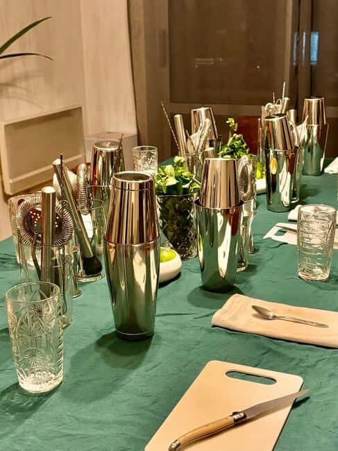 Lyon: Cocktail workshop in your home - FAQs