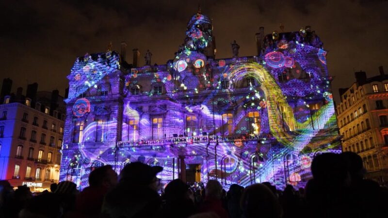 Lyon: Festival of Lights Guided Walking Tour with Tasting - FAQ