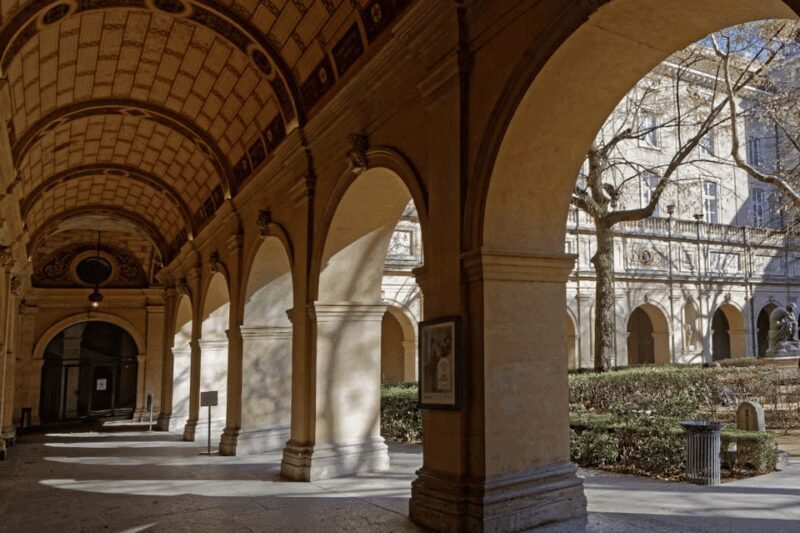 Lyon: Guided tour of Lyon - Who Should Consider This Tour?