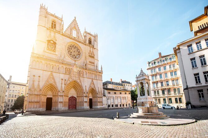 Lyon Old Town Tour with Sightseeing Cruise Tickets - An In-Depth Look at the Lyon Old Town Tour with Sightseeing Cruise Tickets
