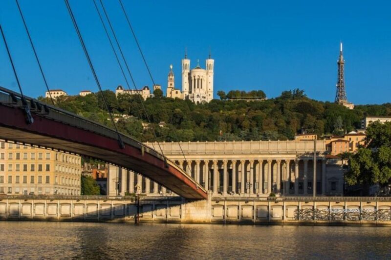 Lyon: Private custom tour with a local guide - The Authenticity and Value