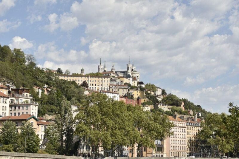 Lyon: Private Guided Walking Tour - Lyon: Private Guided Walking Tour