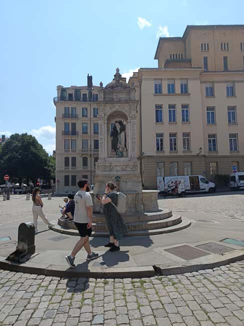 Lyon: Private Walking Tour of the City - Key Points