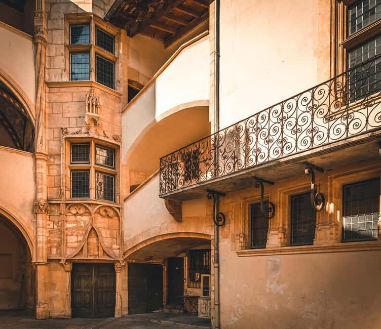 Lyon: Traboules Private Tour of the Secret Passages - What to Expect: A Close-Up Look at Lyon’s Hidden World