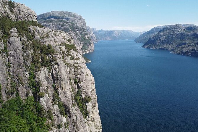 Lysefjord (Stavanger): Boattrip to Preikestolen from Forsand - FAQs
