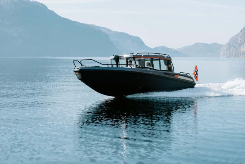 Lysefjord (Stavanger): Boattrip to Preikestolen from Forsand - Midway Break at the Deepest Spot
