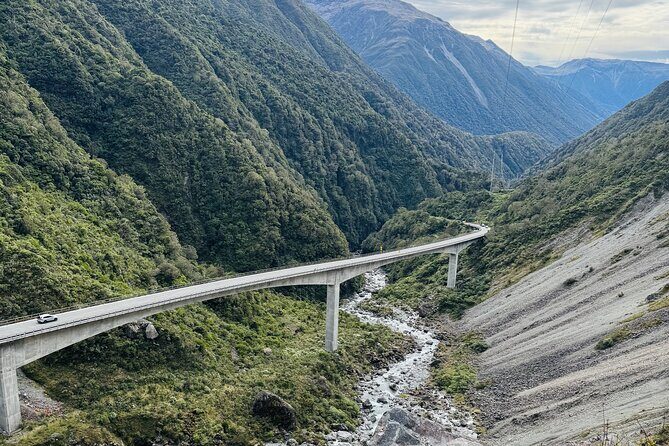 Lyttleton Port Excursion Day Tour 3 options for Cruise travelers - Who Will Appreciate This Tour Most?