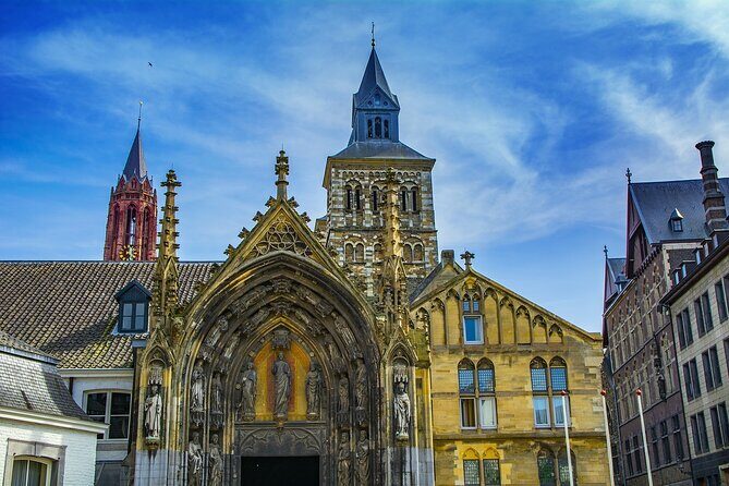 Maastricht Private Walking Tour With A Professional Guide - A Closer Look at the Tour Experience