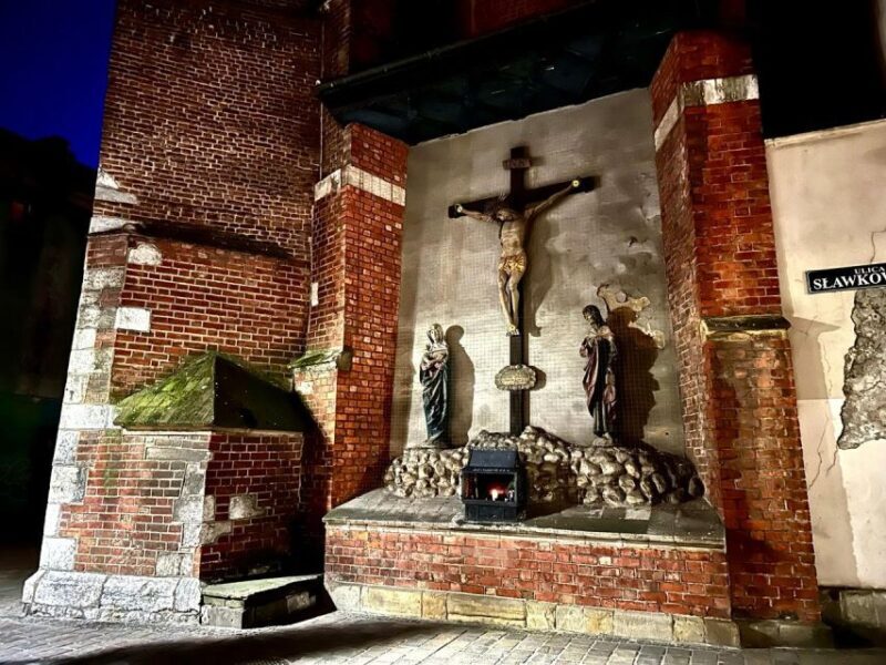 Macabre Krakow Walking Tour in English - The Sum Up: Who Should Consider This Tour?