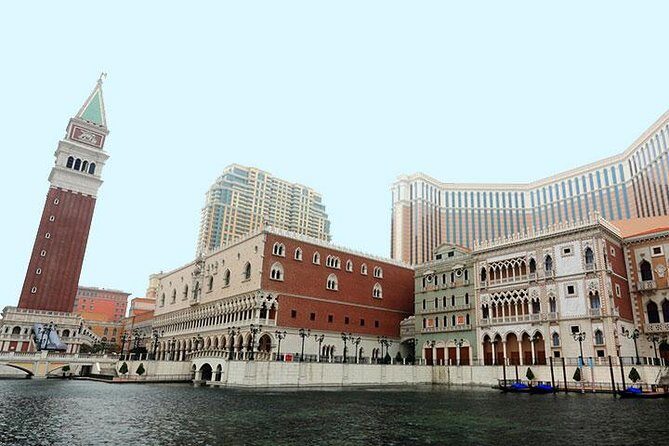 Macau Excursion with Venetian Resort Visit from Hong Kong Island - Key Points