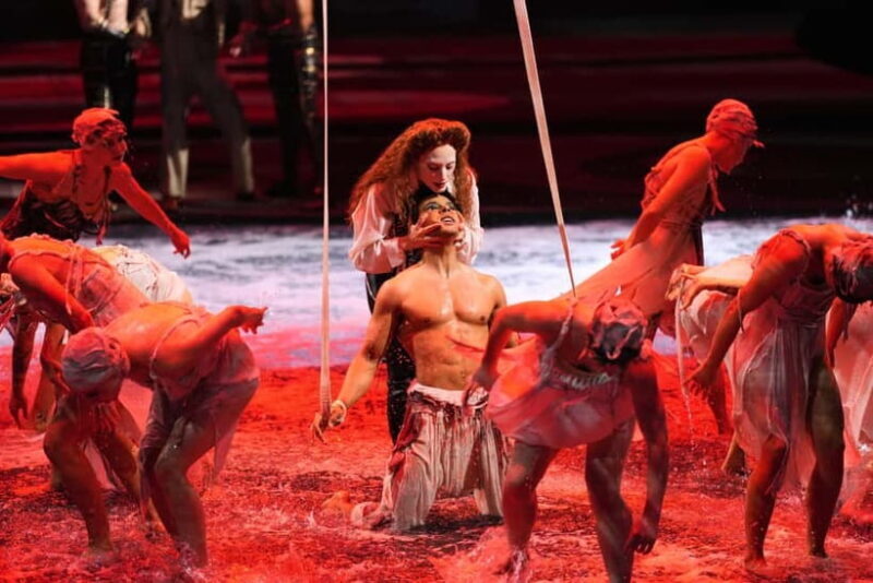 Macau: House of Dancing Water Show Ticket - FAQ