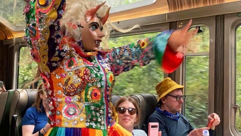 Machu Picchu: 1-day tour by Vistadome Observatory train - Key Points