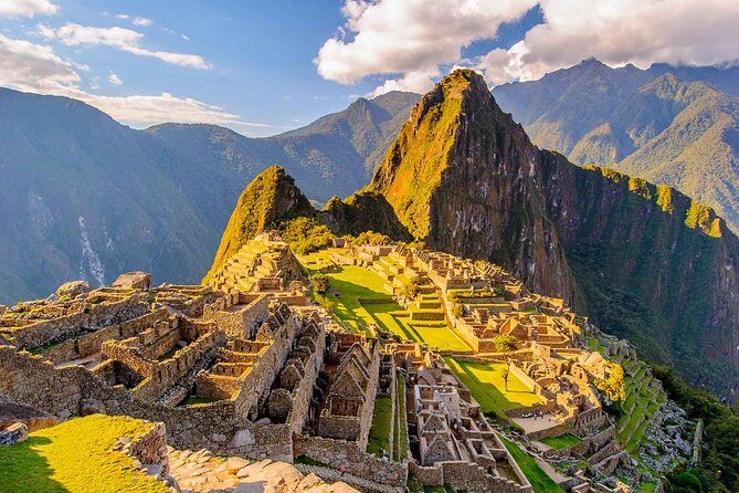 Machu Picchu and Huayna Picchu by Train (2 Days) - FAQ