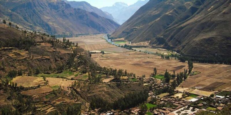 Machu Picchu and Sacred Valley 2 day tour - Key Points