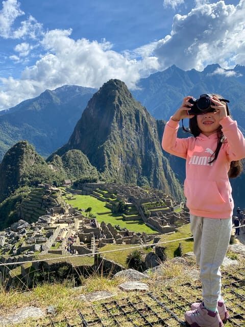 Machu Picchu: Group Guided Tour - The Photo and Exploration Balance