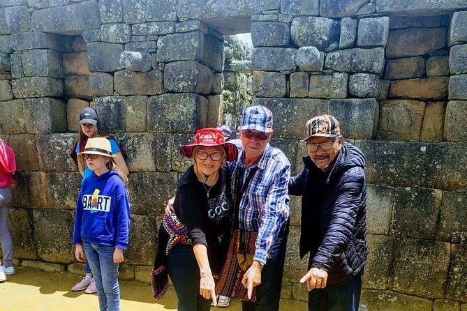 Machu Picchu Guided Tour with Professional Local Guide - Key Points
