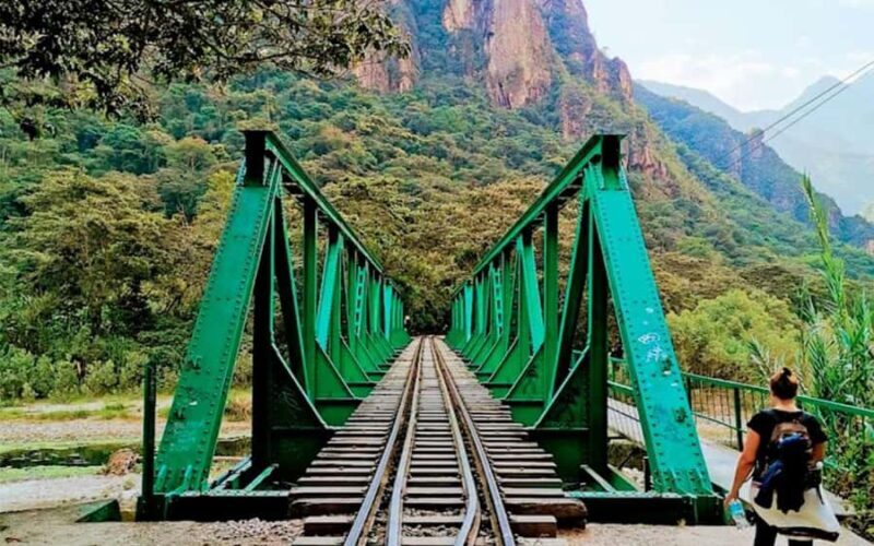 Machu Picchu- Hidroelectrica - 2 Dias 1 Noche - The Practical Side