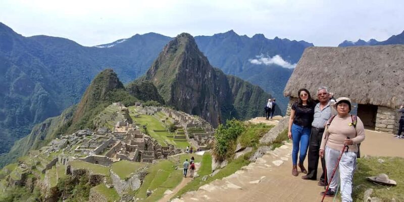 MACHU PICCHU IN ONE DAY - FULL DAY - Discover Machu Picchu in One Day: A Practical Guide to an Unforgettable Journey