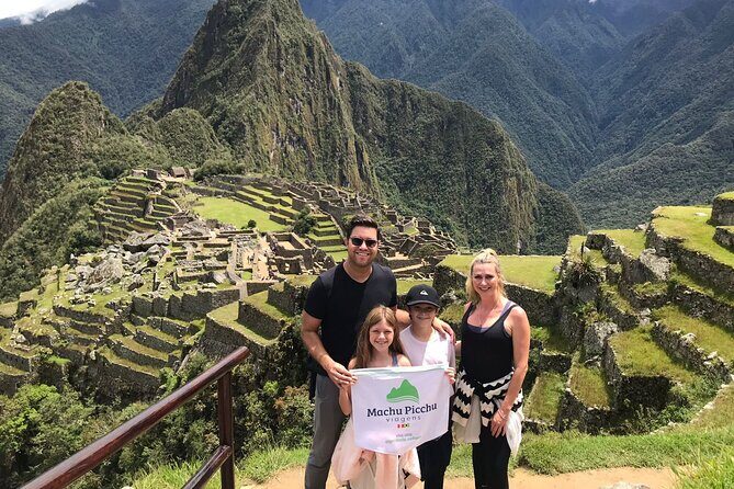 Machu Picchu & Sacred Valley 2-Day Tour - Key Points