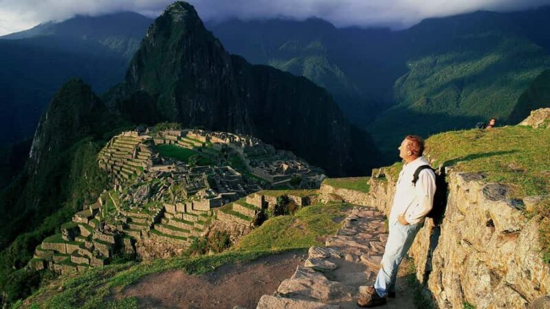 Machu Picchu Tour + Huayna Picchu Mountain - A Closer Look at the Machu Picchu + Huayna Picchu Tour