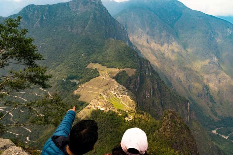 Machupichu + Machupicchu Mountain 2 days + hotel - The Transport: Scenic and Comfortable