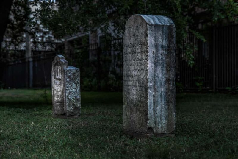 Macon Ghost Tour: Moonlight's Mourning Hauntings - Key Points